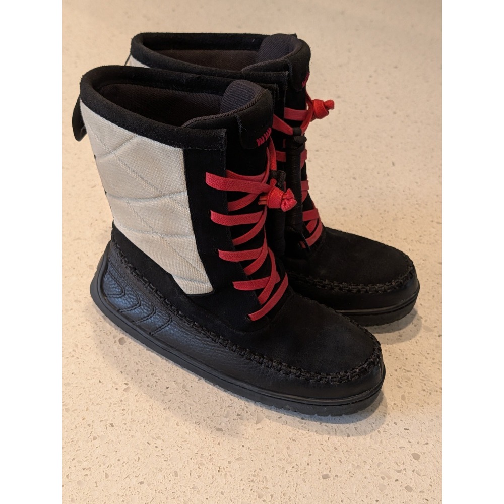 Manitobah MukluksWomen's 7 US 37.5 EU Skoden Half Mukluk Winter Boots Black Tan
